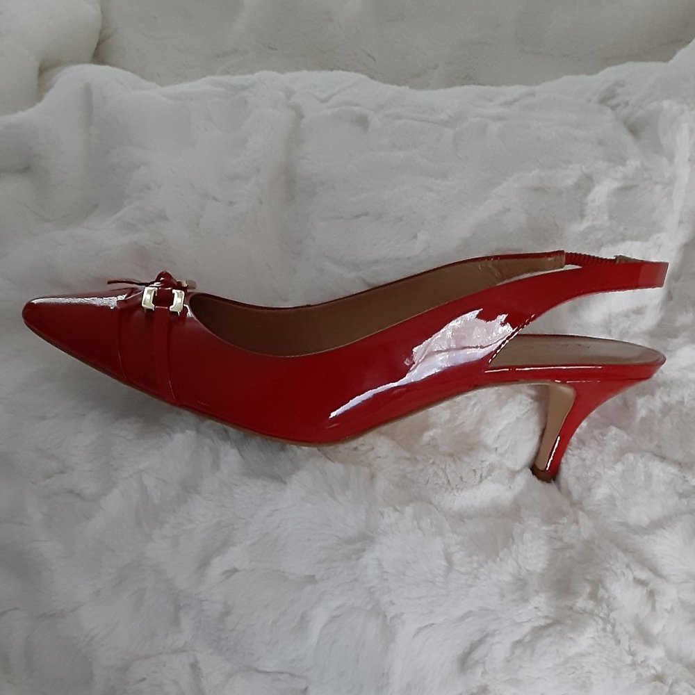 Talbots slingbacks - Picture 3 of 4